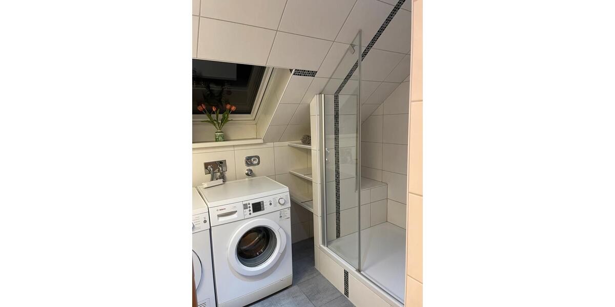 Dachgeschoßwohnung Rutesheim - 2.5 Zimmer, 58 m&sup2;, 1.150&euro; | Angebot:26679246