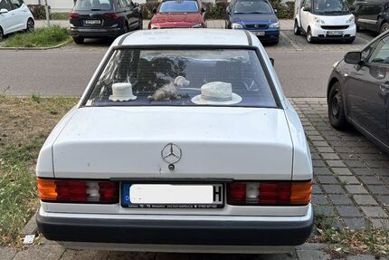 Mercedes-Benz 190 66.448 km 7.600 &euro; Karlsruhe 76185