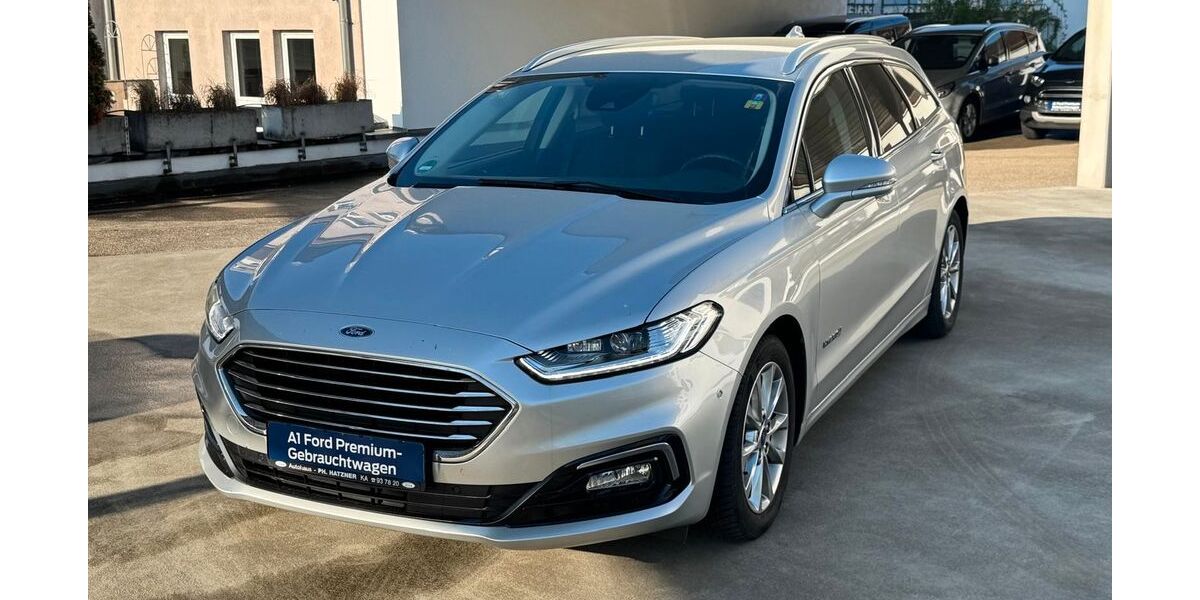 Ford Mondeo 76.128 km 17.990 € Karlsruhe 76137