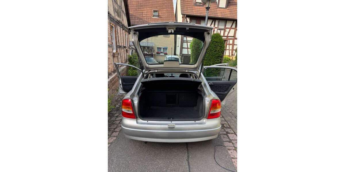 Opel Astra 80.519 km 4.500 &euro; Ötisheim 75443