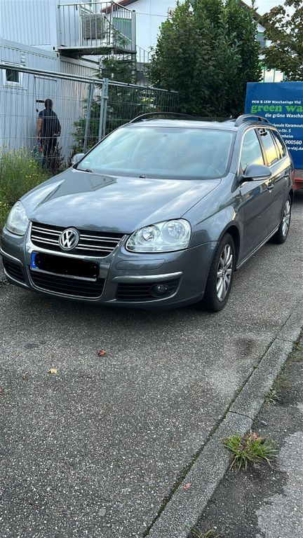 VW Golf 338.000 km 2.300 € Bietigheim-Bissingen 74321