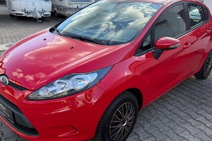 Ford Fiesta 54.200 km 5.680 &euro; Gaggenau 76571