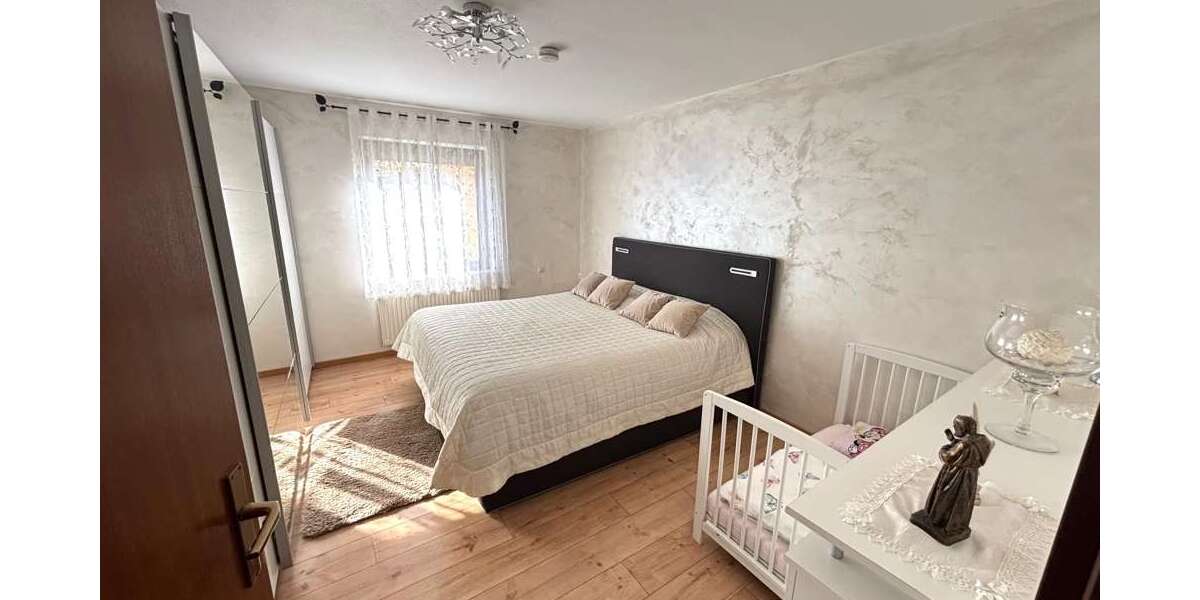 Etagenwohnung Neubulach - 4.5 Zimmer, 112 m&sup2;, 329.000&euro; | Angebot:23259378