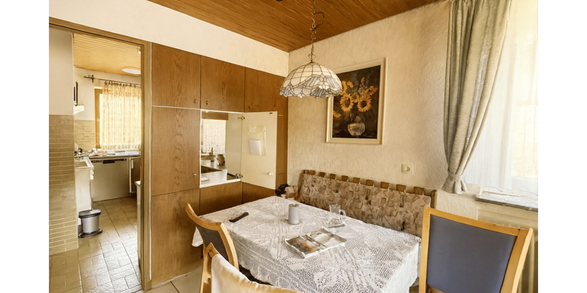 Reihenendhaus Ostelsheim - 8 Zimmer, 216 m&sup2;, 479.000&euro; | Angebot:26915573