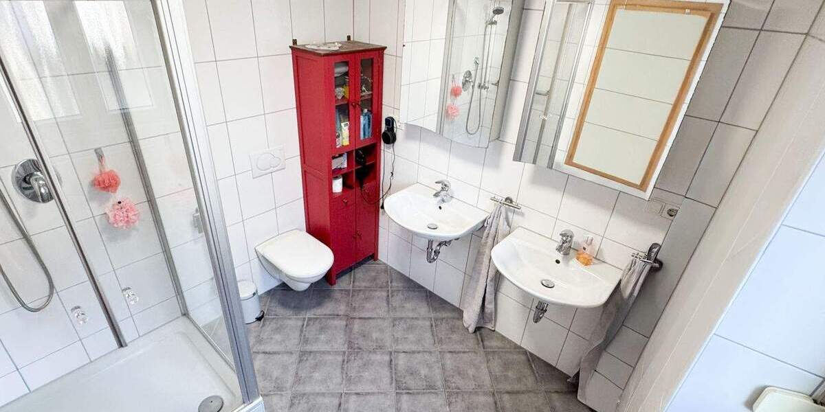 Mehrfamilienhaus, Wohnhaus Ettlingen Ettlingenweier - 585.000&euro; | Angebot:26840727