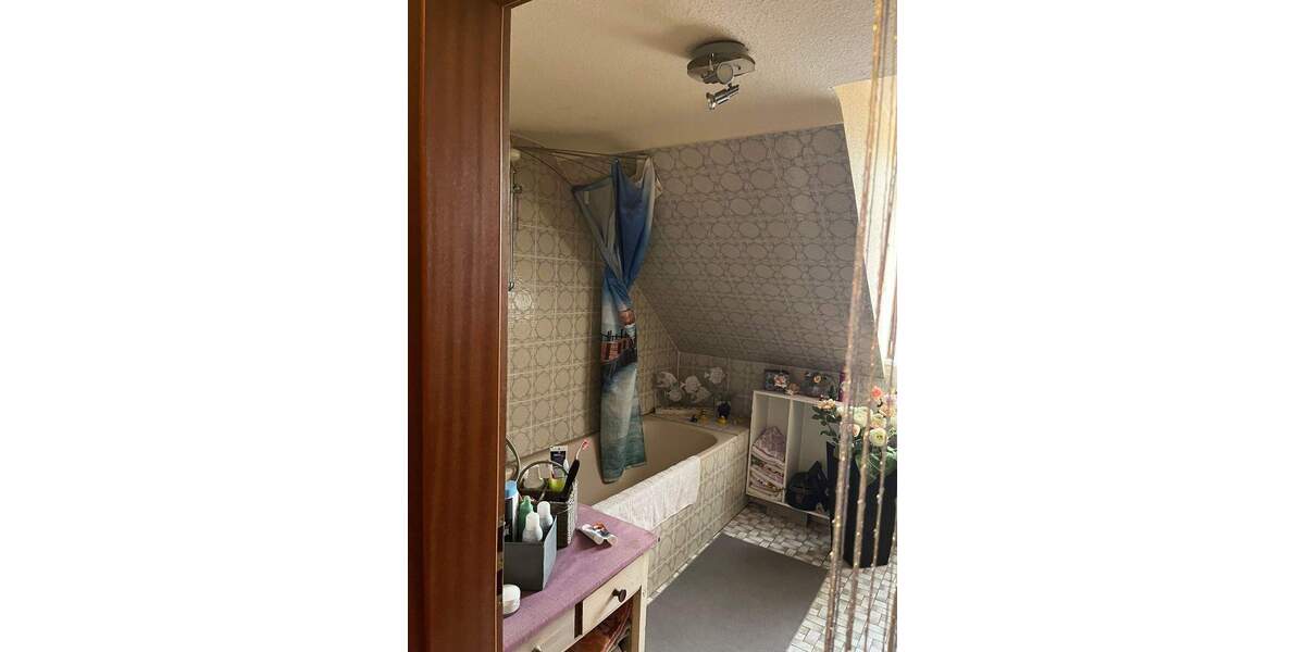 Reihenmittelhaus Karlsruhe Hagsfeld - 6 Zimmer, 111 m&sup2;, 320.000&euro; | Angebot:25679833