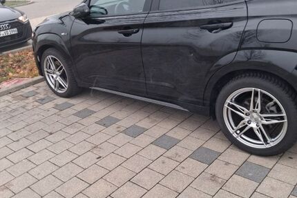 Hyundai KONA 17.600 km 21.990 &euro; Pforzheim 75180