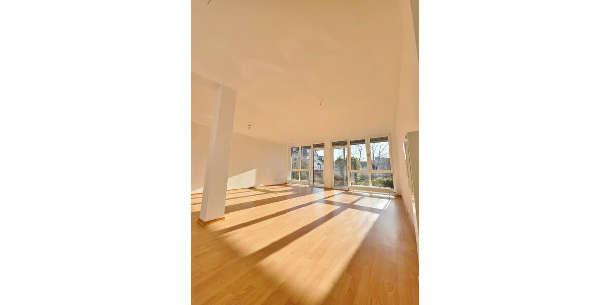 Erdgeschoßwohnung Karlsruhe Südstadt - 4 Zimmer, 132 m&sup2;, 1.750&euro; | Angebot:25447008