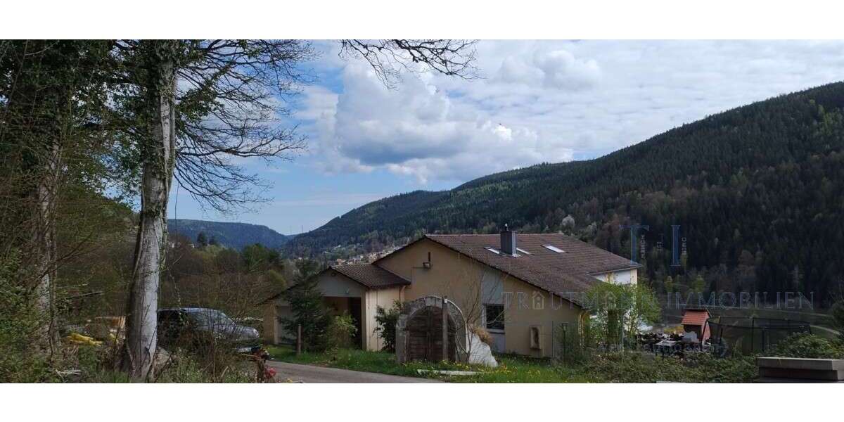 Haus zum Kaufen in Bad Wildbad 680.000 € 237 m² 8 zimmer