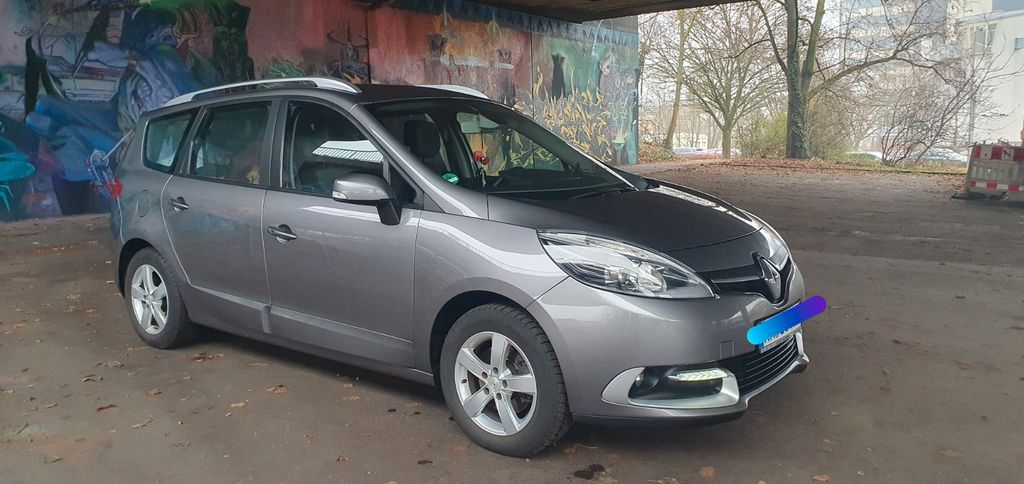 Renault Scenic 103.000 km 5.300 &euro; Karlsruhe 76185