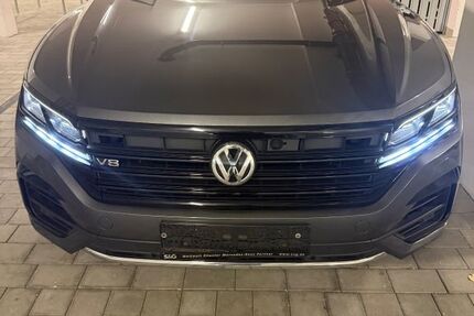VW Touareg 179.000 km 36.900 € Karlsruhe 76135