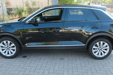 VW T-Roc 101.400 km 16.990 &euro; Karlsruhe 76131