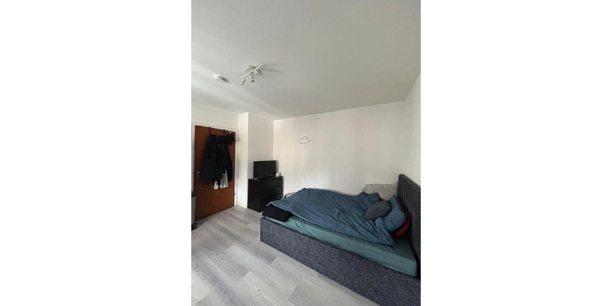 Schöne 1,5-Zimmer-Wohnung mit Balkon + STP in toller Stadtlage von Karlsruhe 1 zimmer