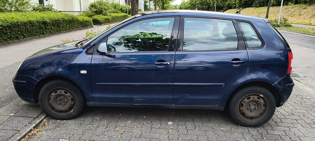 VW Polo 171.000 km 999 &euro; Karlsruhe 76139