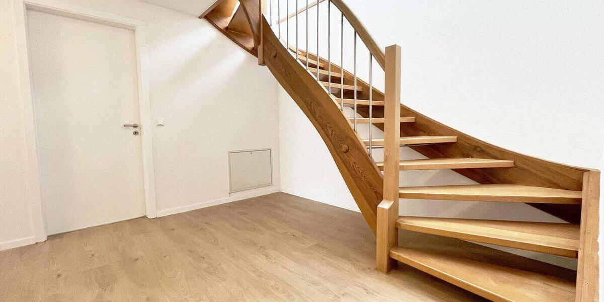 Etagenwohnung Pforzheim Südweststadt - 3 Zimmer, 103 m&sup2;, 1.190&euro; | Angebot:26868779