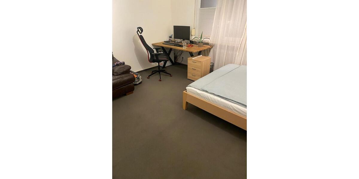Hochparterre Karlsruhe - 4 Zimmer, 102 m&sup2;, 1.700&euro; | Angebot:26065909
