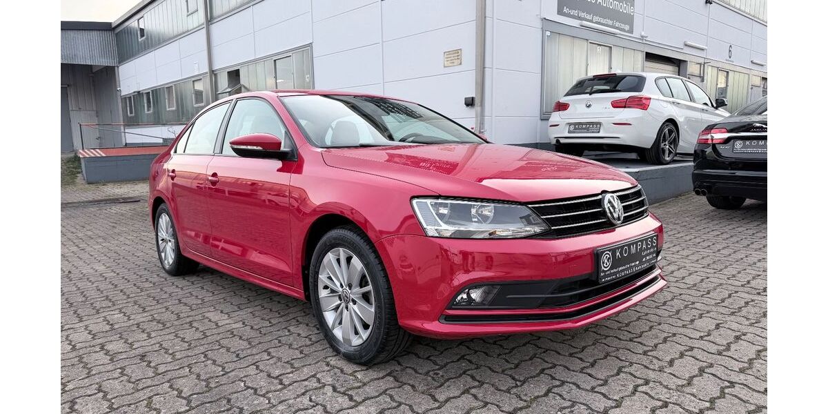 VW Jetta 57.287 km 12.900 € Magstadt 71106