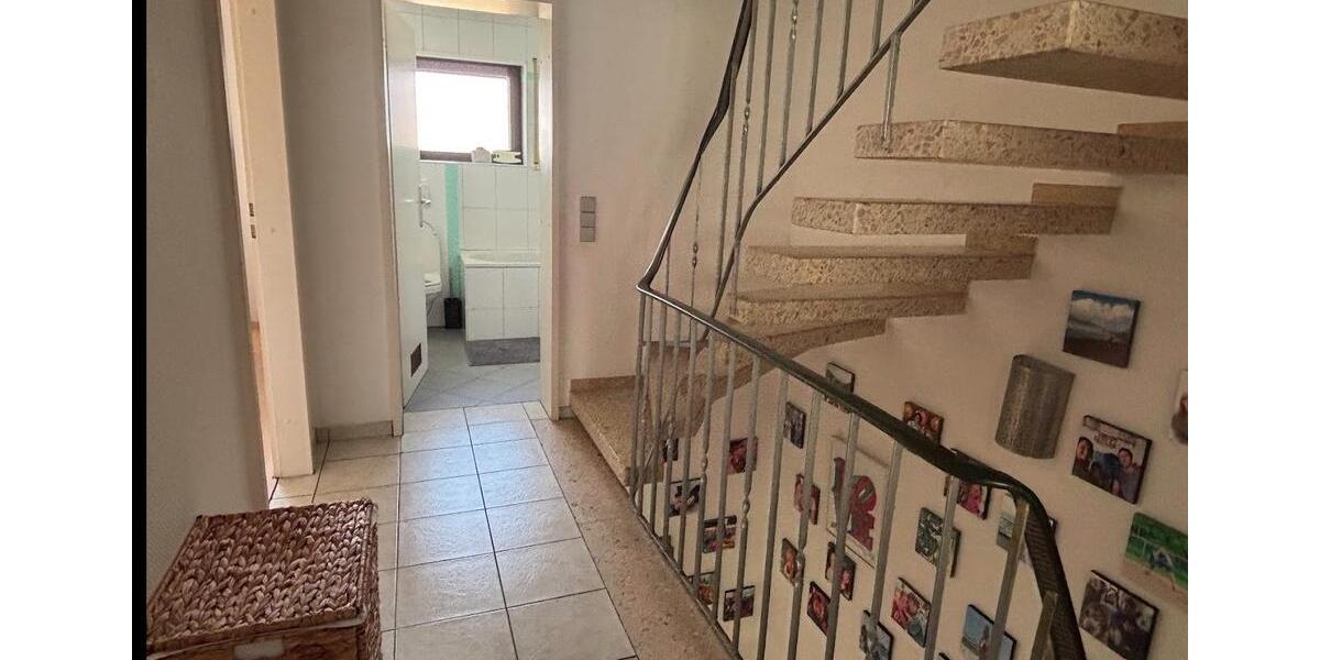 Einfamilienhaus Ettlingen - 4 Zimmer, 150 m&sup2;, 600.000&euro; | Angebot:27155419