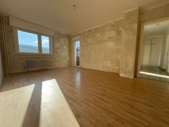 Wohnung zum Kaufen in Pforzheim 135.000 € 55 m²