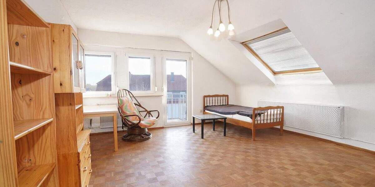 Einfamilienhaus Bretten - 7 Zimmer, 220 m&sup2;, 685.000&euro; | Angebot:25777708