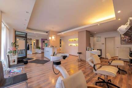 Büro in Stuttgart 950 € 70.03 m² zimmer