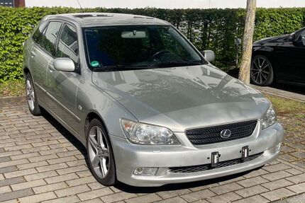 Lexus IS 300
