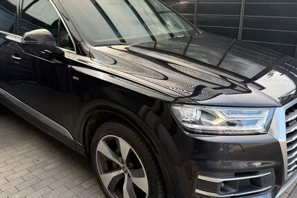 Audi Q7 340.000 km 15.700 &euro; Stutensee (Karlsruhe) 76297