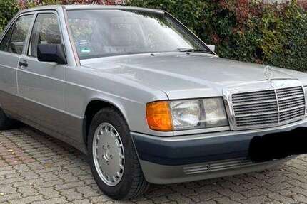 Mercedes-Benz 190 110.000 km 7.700 € Mühlacker 75417