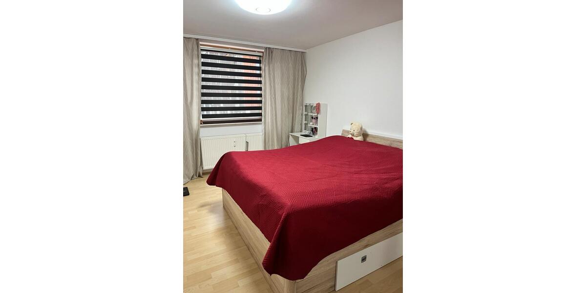 Etagenwohnung Pforzheim Weststadt - 3 Zimmer, 70 m&sup2;, 230.000&euro; | Angebot:25446663