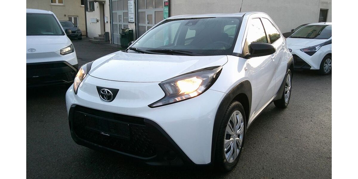 Toyota Aygo (X) 54.000 km 11.980 € Sindelfingen 71065