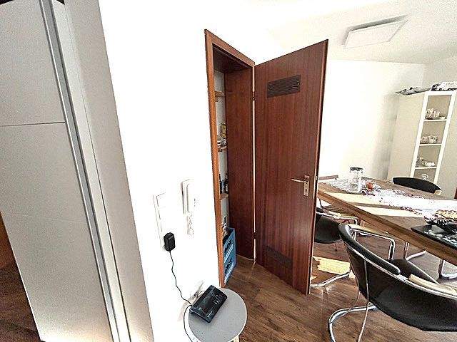 Terrassenwohnung Neuenbürg - 3 Zimmer, 219.000&euro; | Angebot:25139921