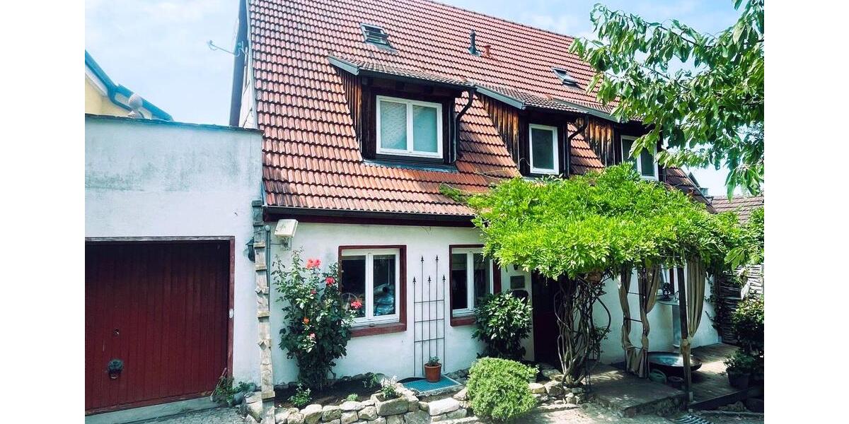 Mehrfamilienhaus, Wohnhaus Sachsenheim - 8.5 Zimmer, 223 m&sup2;, 479.000&euro; | Angebot:27120063