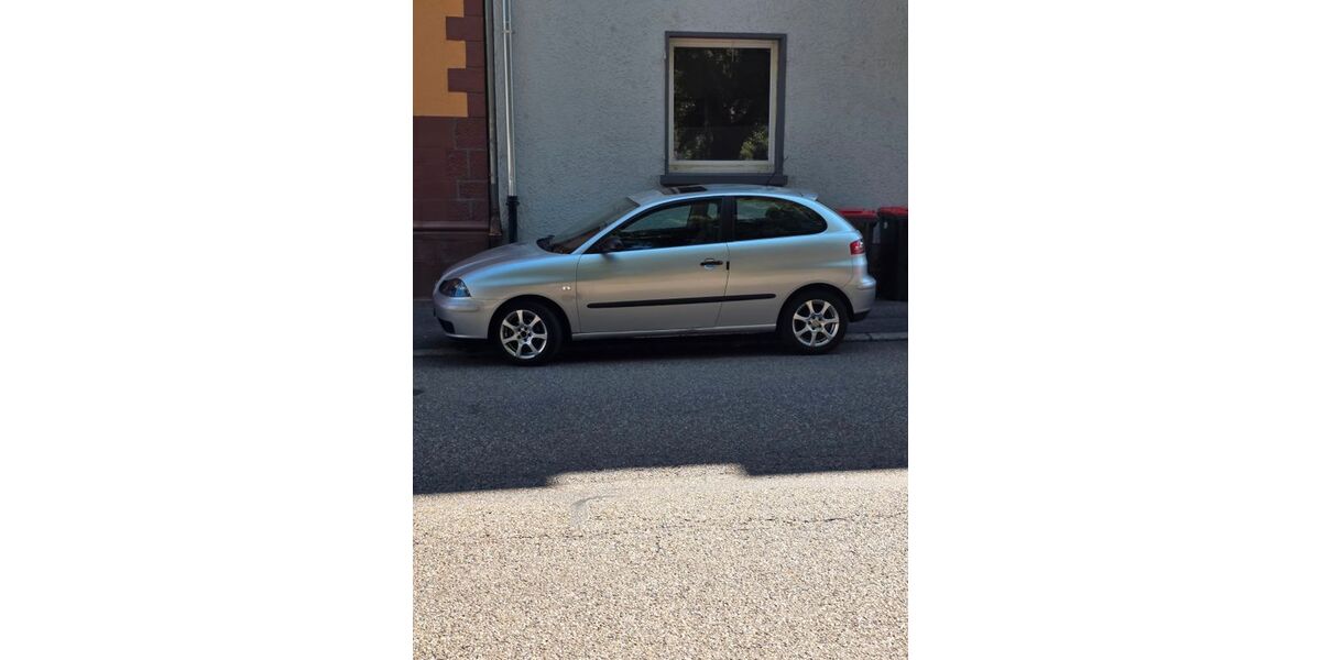 Seat Ibiza 244.000 km 890 &euro; Pforzheim 75189
