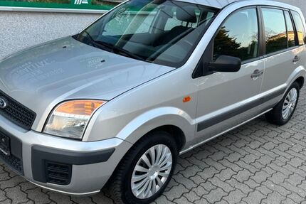 Ford Fusion 140.000 km 4.690 &euro; Karlsruhe 76185