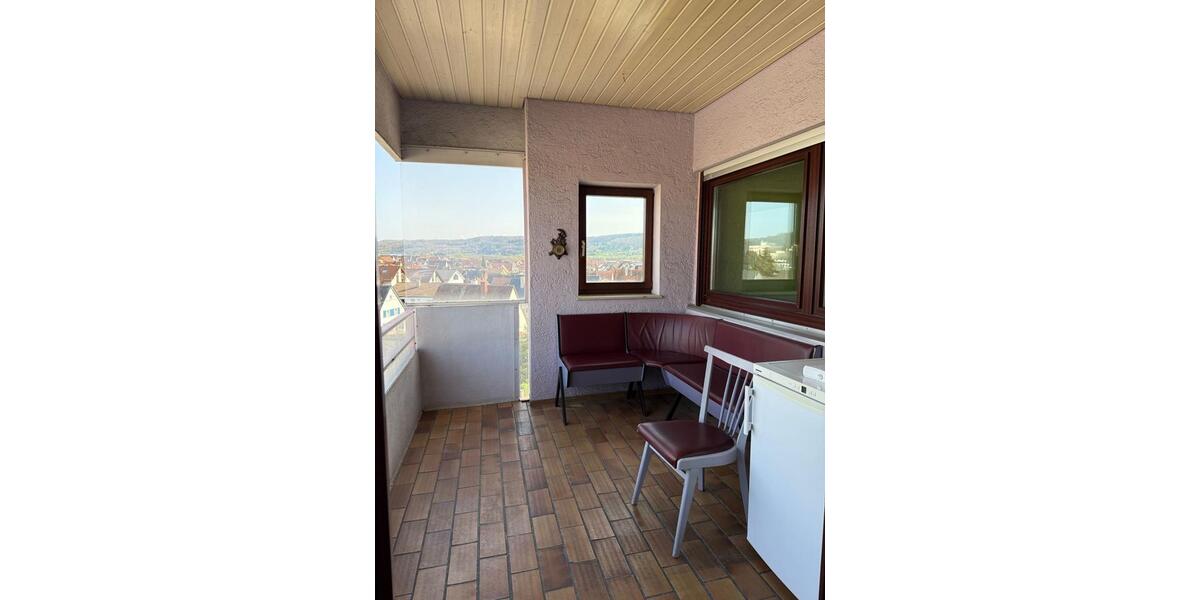 Etagenwohnung Leonberg - 4.5 Zimmer, 108 m&sup2;, 1.700&euro; | Angebot:26582415