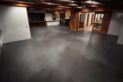 Party Saal 100m2 zimmer