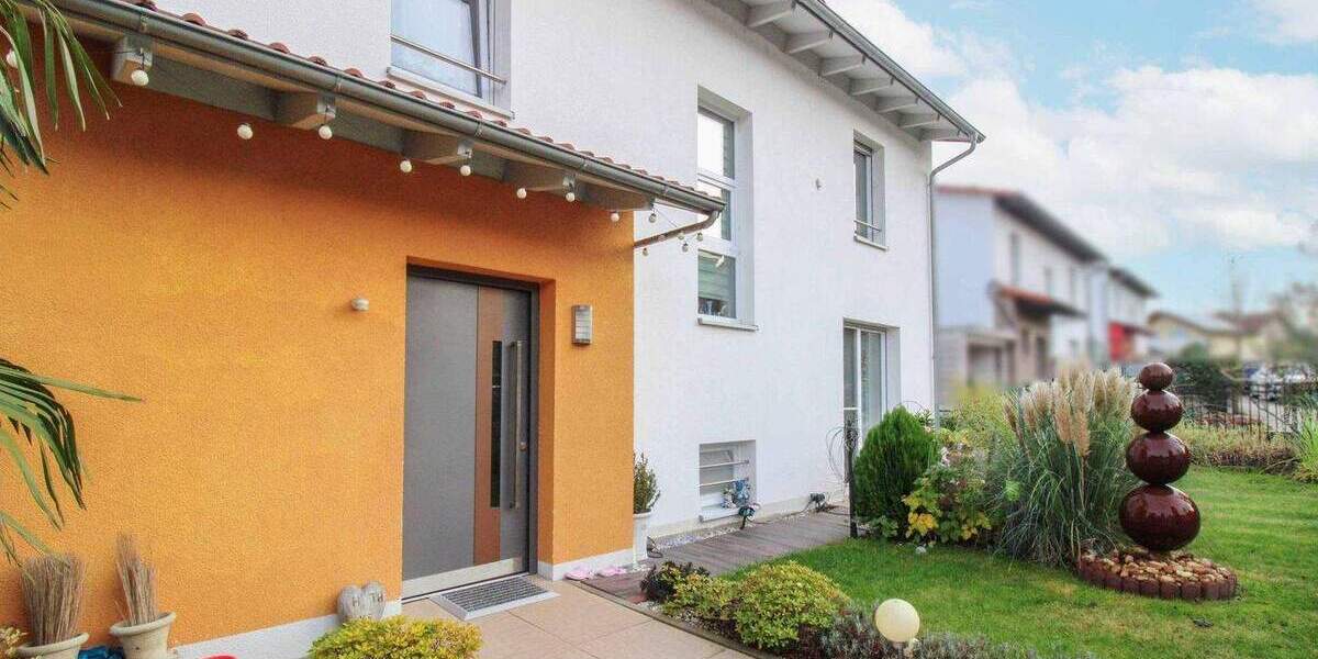 Großzügiges Familienparadies: Ihr Traumhaus wartet in Pforzheim-Eutingen 6 zimmer