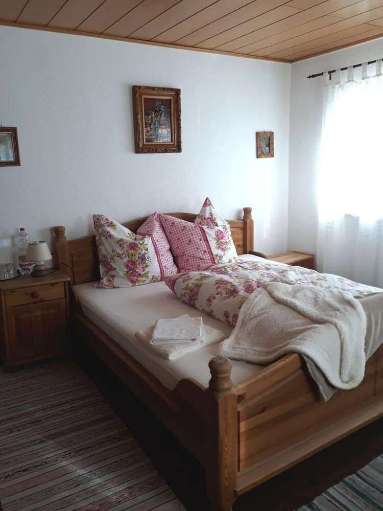 Wohnung zum Mieten in Heimsheim 400 € 16 m²