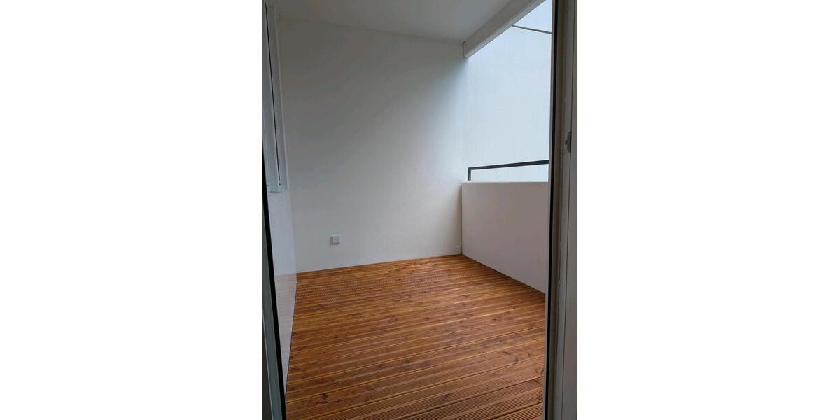 Etagenwohnung Sindelfingen Eichholz - 3.5 Zimmer, 87 m&sup2;, 304.000&euro; | Angebot:26831946