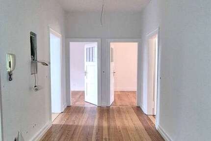 Wohnung zum Mieten in Karlsruhe 1.150 € 95 m² 3 zimmer