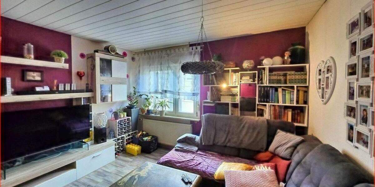 Etagenwohnung Pforzheim Oststadt - 4 Zimmer, 86 m&sup2;, 199.500&euro; | Angebot:25725639