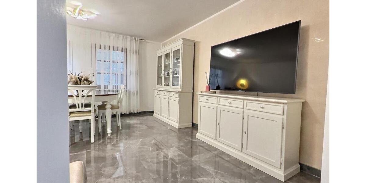 Erdgeschoßwohnung Markgröningen - 4 Zimmer, 99 m&sup2;, 480.000&euro; | Angebot:26322614