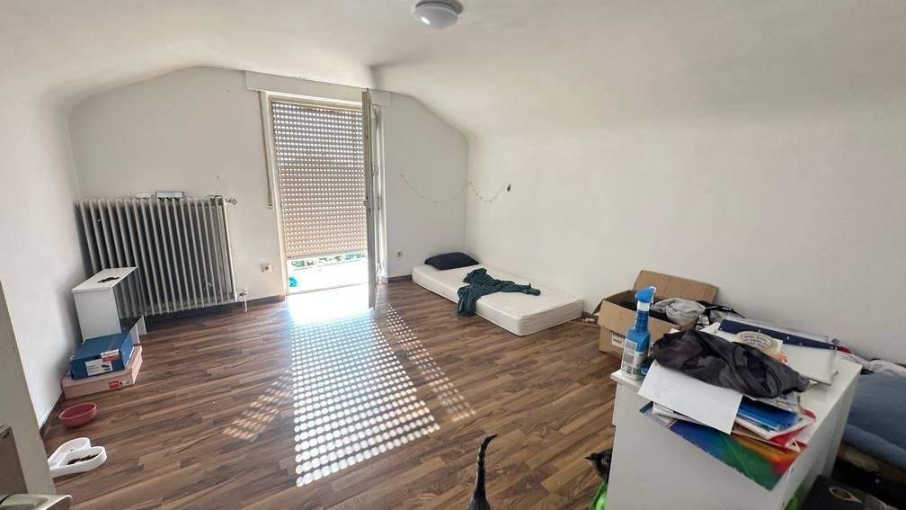 Mehrfamilienhaus, Wohnhaus Ostelsheim - 9 Zimmer, 210 m&sup2;, 750.000&euro; | Angebot:25737007