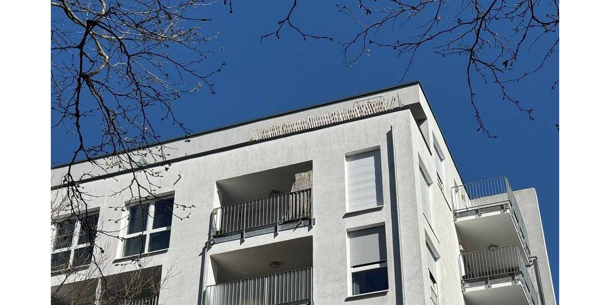 Terrassenwohnung Sindelfingen Mitte - 3 Zimmer, 108 m&sup2;, 1.650&euro; | Angebot:26471229