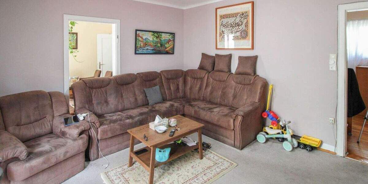 Einfamilienhaus Calw - 7 Zimmer, 329.000&euro; | Angebot:25781146