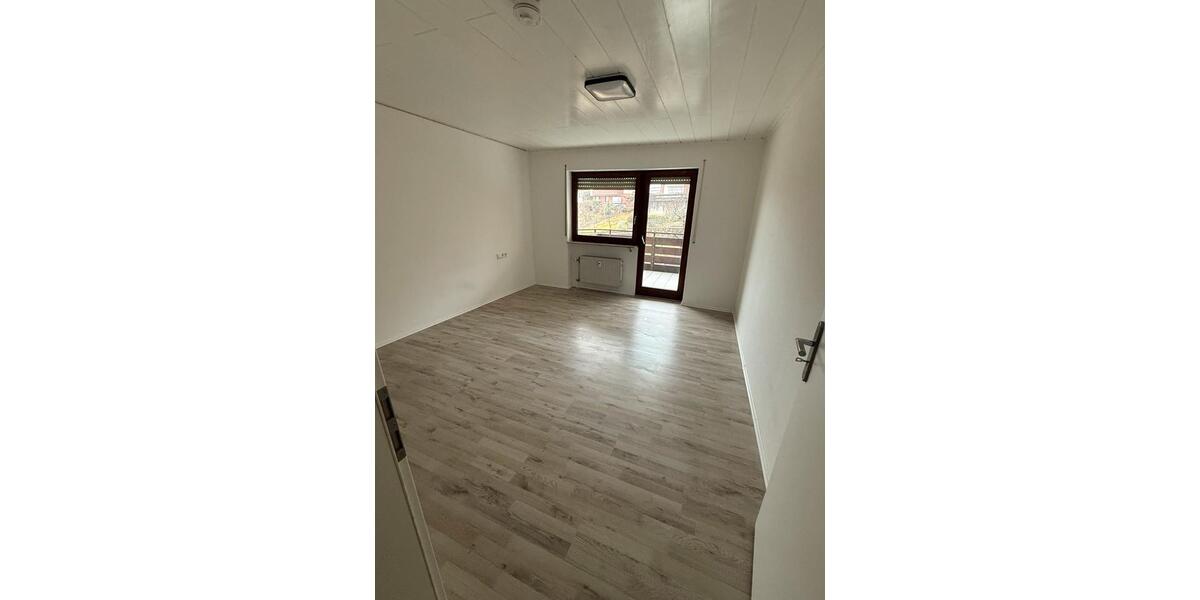 Erdgeschoßwohnung Pforzheim Eutingen - 3.5 Zimmer, 86 m&sup2;, 229.000&euro; | Angebot:25509863