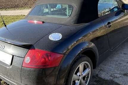Audi TT 128.000 km 6.789 &euro; Ditzingen 71254