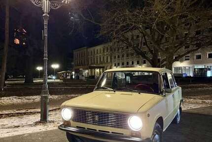 Lada 1200 49.649 km 5.500 &euro; Stutensee 76297