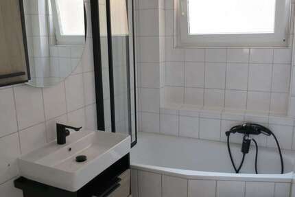 Wohnung Pforzheim Weststadt - 3 Zimmer, 86 m&sup2;, 760&euro; | Angebot:27162233
