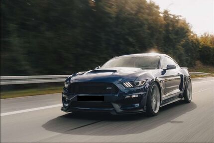 Ford Mustang 70.000 km 550 &euro; Karlsruhe 76229